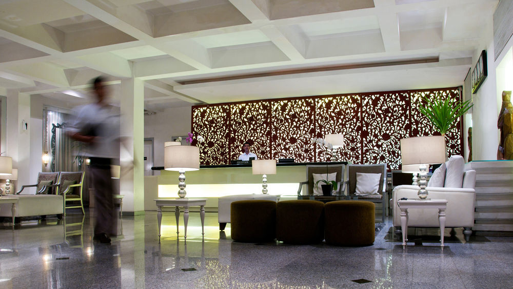 Stark Boutique Hotel And Spa Kuta Lombok Exterior foto